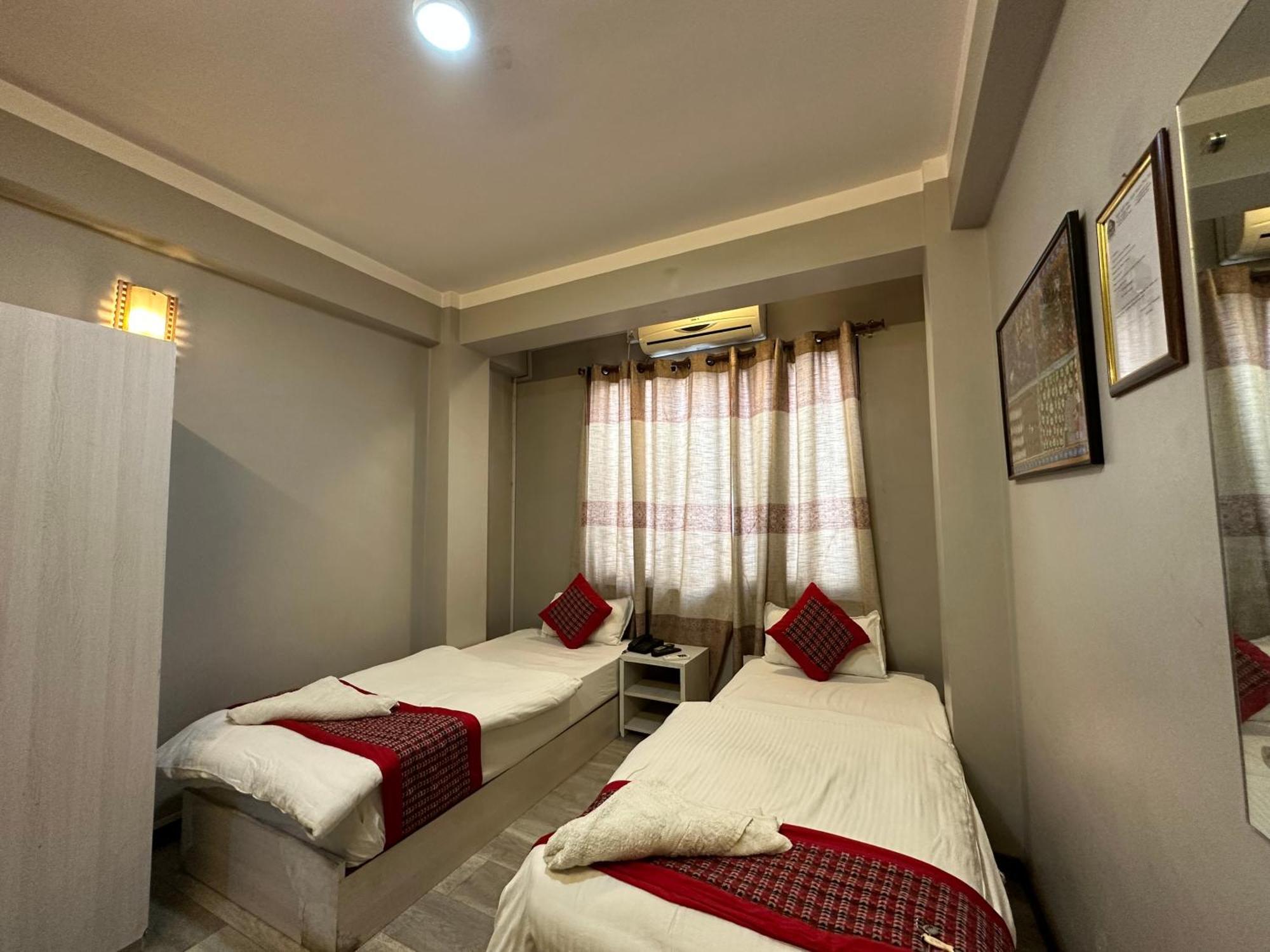 8848 Hostel Kathmandu Esterno foto